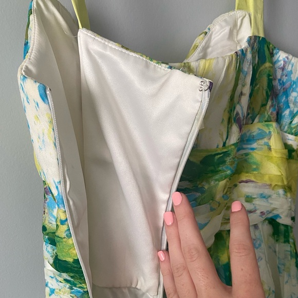 TAHARI Watercolor Dress With Ribbon Detail - Picture 5 of 7